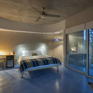 El Blok Hotel Vieques